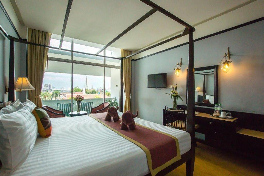 De Moc Hotel Bangkok