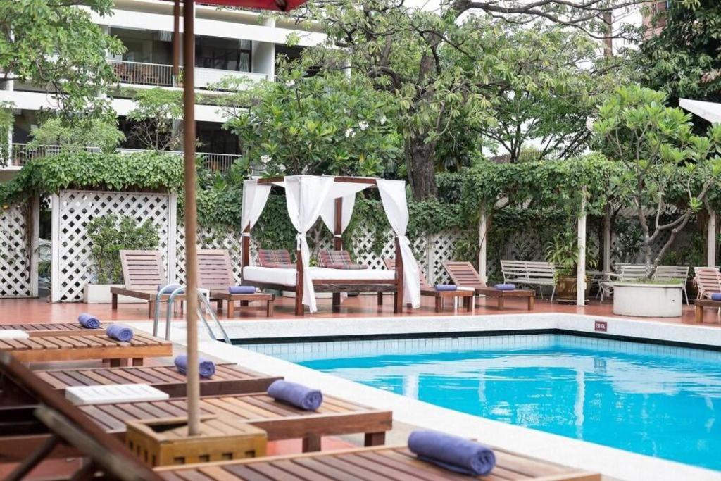 De Moc Bangkok