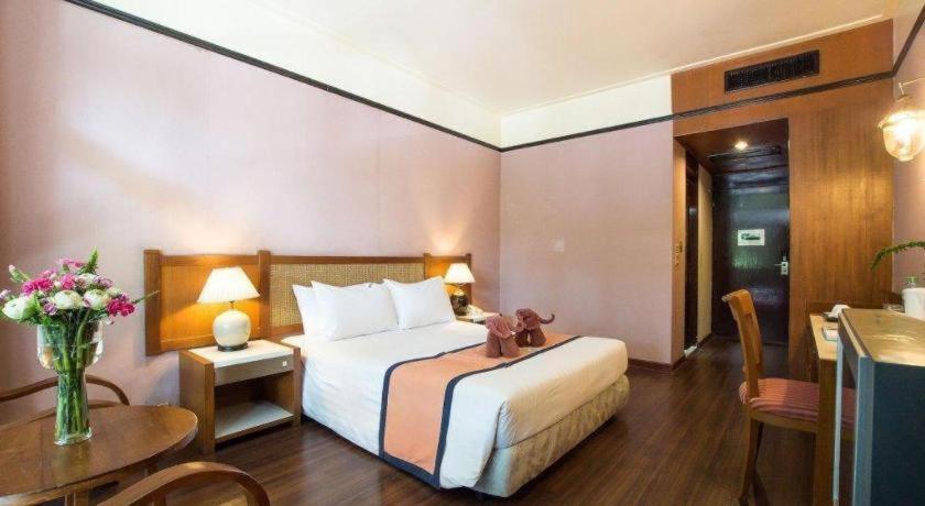 De Moc Hotel 3*